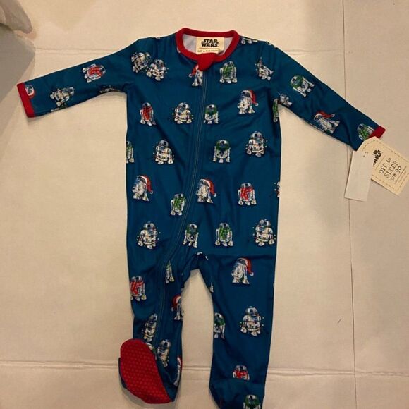 NWT Star Wars R2D2 Christmas PJs -- Size 12 Months - Picture 1 of 7